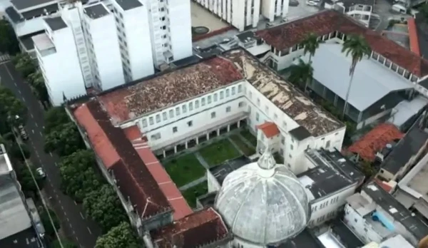 Colégio Nossa Senhora das Mercês  por Reprodução/ TV Bahia