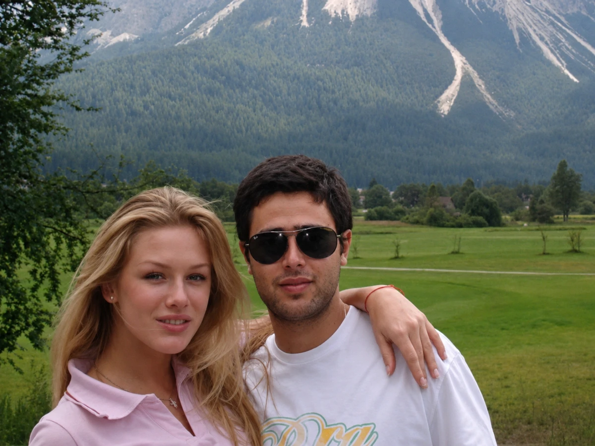 Fiorella Mattheis e Roberto Marinho Neto por Reprodução
