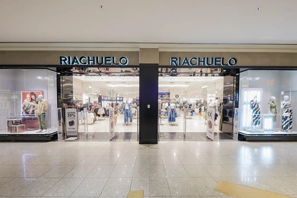 Herdeiro da Riachuelo critica fim da escala 6x1 
