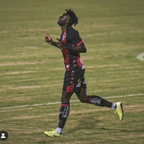 Jordy Caicedo jogou no Vitória entre 2019 e 2021 por Reprodução