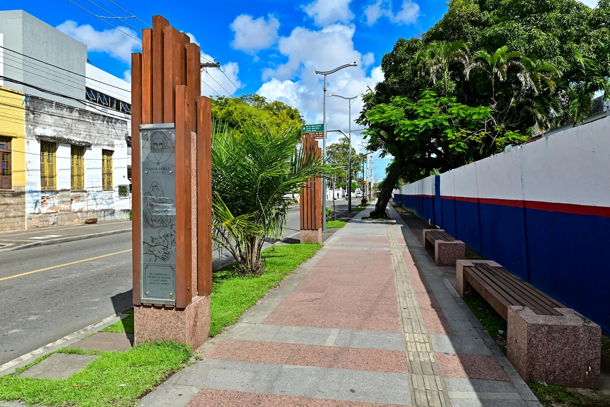 Obras de arte no caminho da Fé por Jefferson Peixoto / PMS