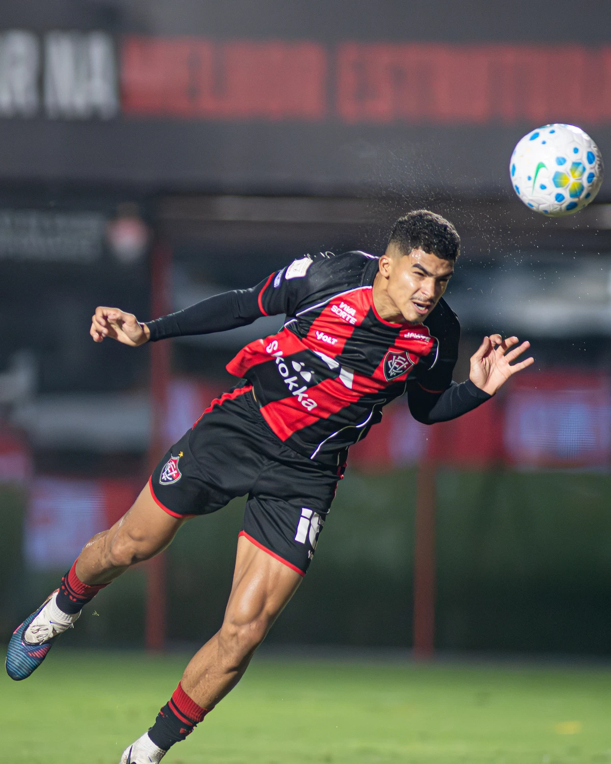 Renê em ação pelo Vitória por Victor Ferreira/ECV
