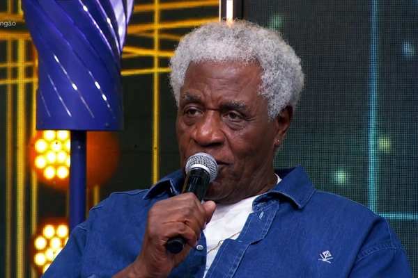 Tony Tornado no Domingão com Huck