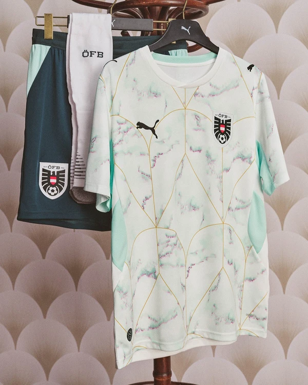 Uniforme da Áustria para Copa do Mundo 2026 por Divulgação