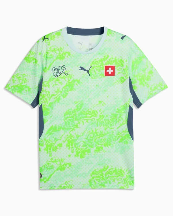 Uniforme da Suíça para Copa do Mundo 2026  por Divulgação