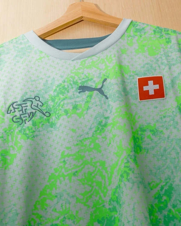 Uniforme da Suíça para Copa do Mundo 2026  por Divulgação