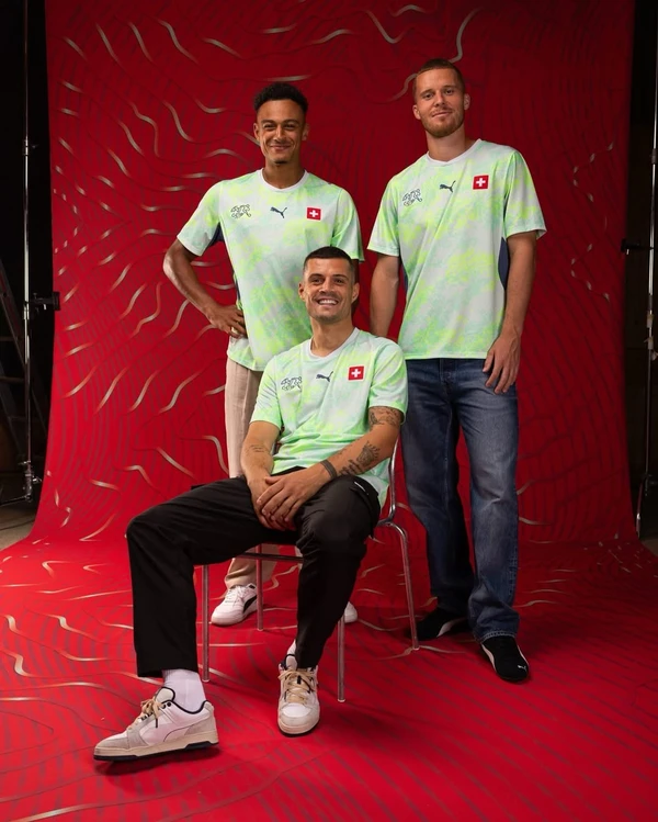 Uniforme da Suíça para Copa do Mundo 2026  por Divulgação