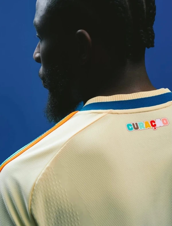 Uniforme de Curaçao para Copa do Mundo 2026 por Divulgação