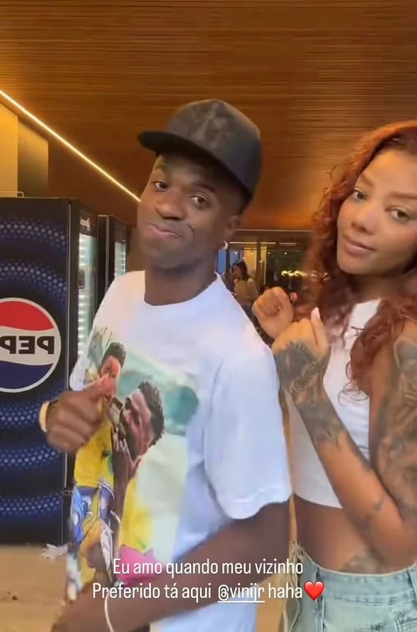 Vini Jr. com Ludmilla