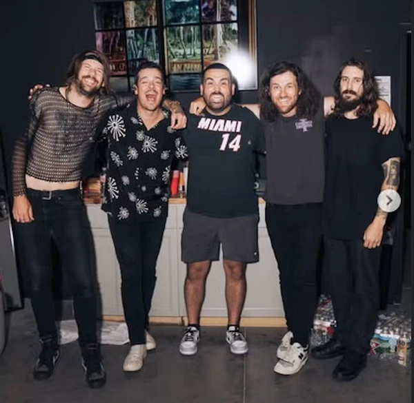 Caleb Shomo por Reprodução