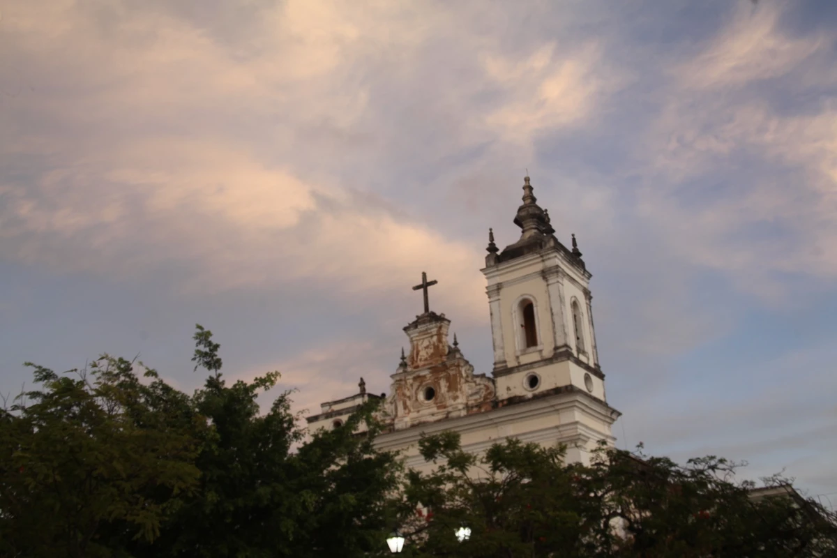 Evento reúne missa, feiras e gastronomia em Salvador