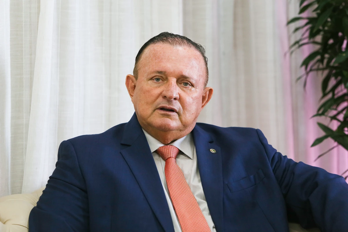 Ex-presidente da Alba e deputado estadual Adolfo Menezes