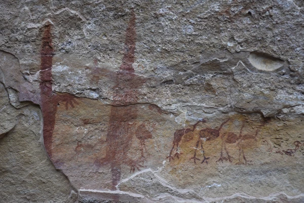 Segue como um polo de ecoturismo, pesquisa científica e valorização da história e cultura do Piauí por Francisco Gilásio/Governo do Piauí