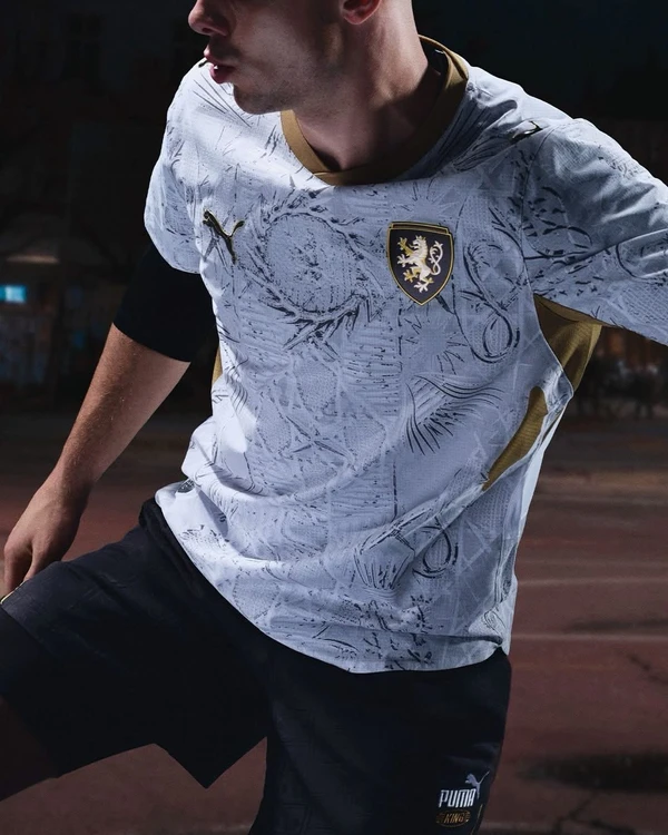 Uniforme da Républica Tcheca para Copa do Mundo 2026 por Divulgação