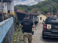 Imagem - Homem perde R$ 22 mil após marcar encontro em site de relacionamento; adolescente é apreendida