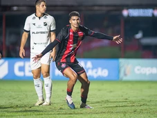 Imagem - ABC x Vitória: veja onde assistir ao vivo, escalações e arbitragem