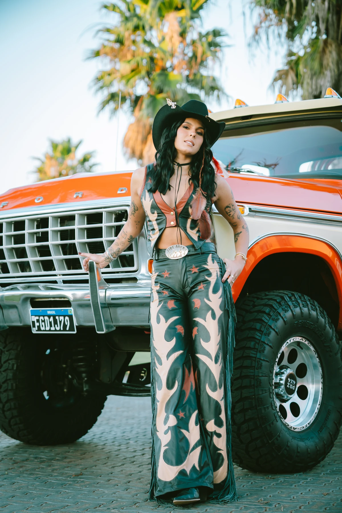 Ana Castela lançou clipe surpresa de “Hoje Tem Rodeio” antes da estreia do álbum “Fire Arena” por Felipe Franco