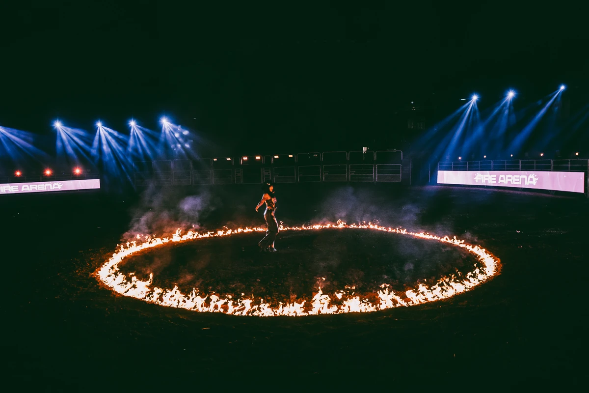 Ana Castela lançou clipe surpresa de “Hoje Tem Rodeio” antes da estreia do álbum “Fire Arena” por Felipe Franco