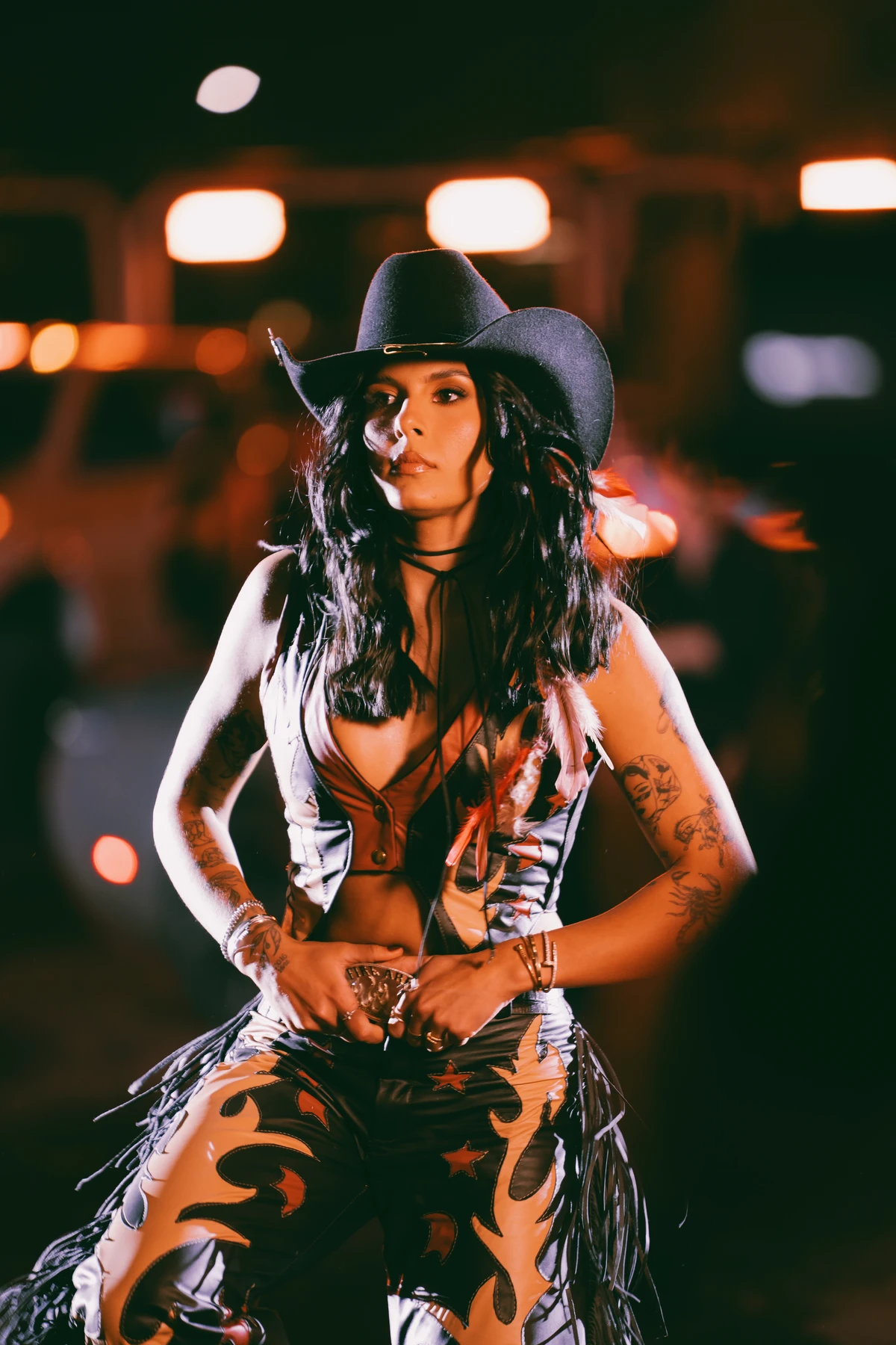 Ana Castela lançou clipe surpresa de “Hoje Tem Rodeio” antes da estreia do álbum “Fire Arena” por Felipe Franco