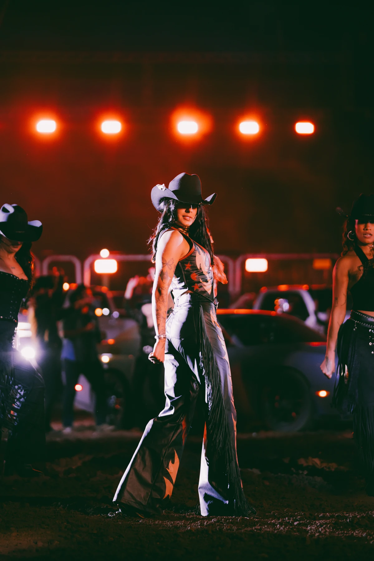 Ana Castela lançou clipe surpresa de “Hoje Tem Rodeio” antes da estreia do álbum “Fire Arena” por Felipe Franco