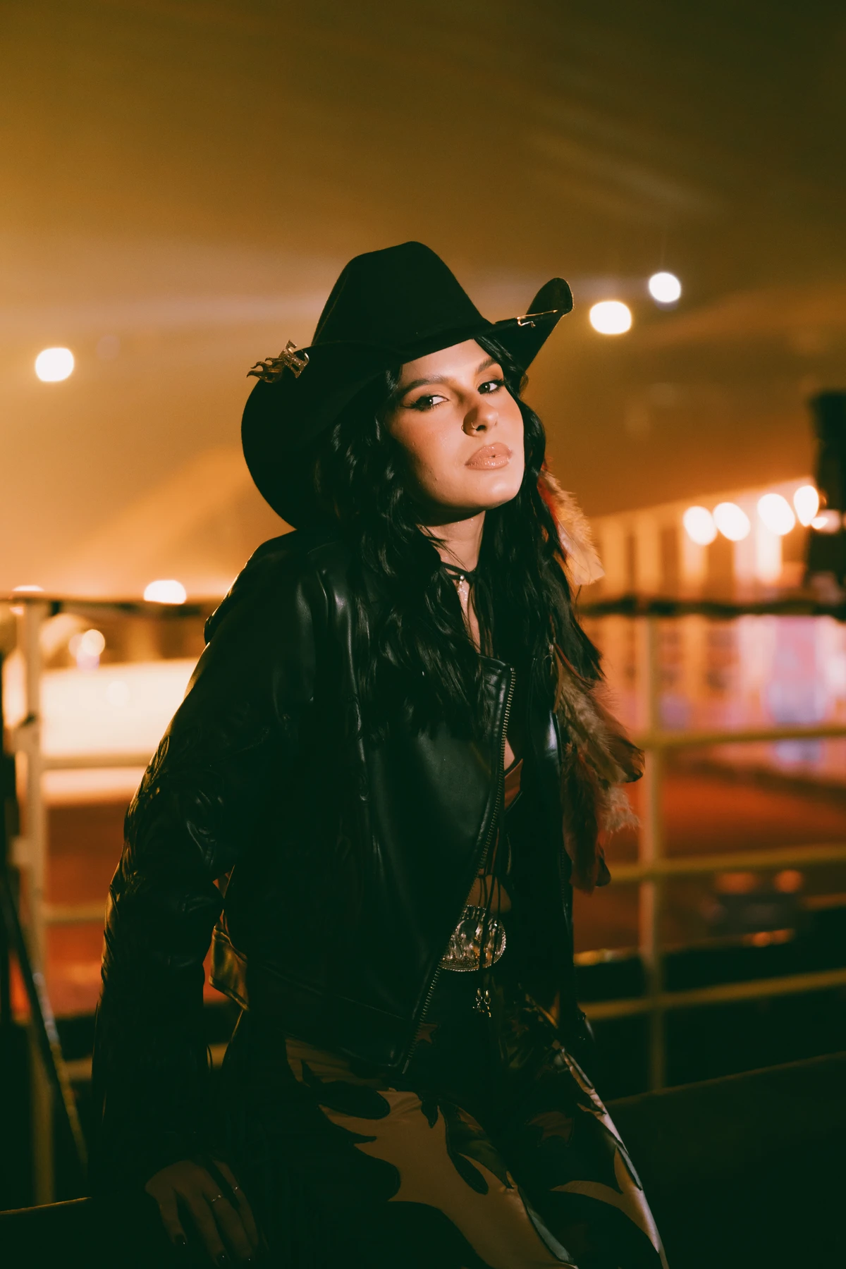 Ana Castela lançou clipe surpresa de “Hoje Tem Rodeio” antes da estreia do álbum “Fire Arena” por Felipe Franco