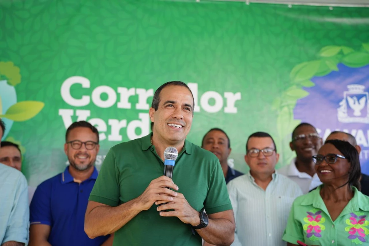 'Os corredores verdes têm a capacidade de diminuir a temperatura nas grandes cidades', afirmou o prefeito por Betto Jr. / Secom PMS