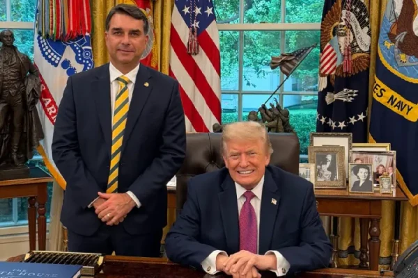 Flávio Bolsonaro e Donald Trump