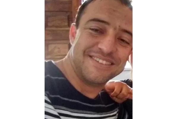 Iran Silva foi encontrado morto em casa por Reprodução