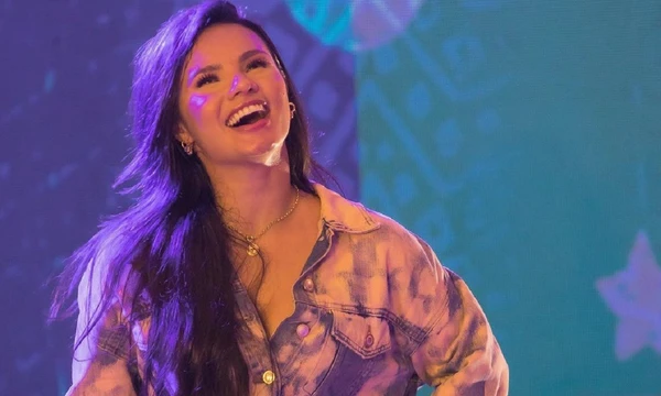 Samara Souto deixou a Banda Magníficos por Reprodução