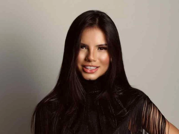 Samara Souto deixou a Banda Magníficos por Reprodução