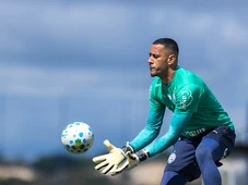 Imagem - Bahia confirma que Léo Vieira sofreu lesão grave no joelho e vai passar por cirurgia