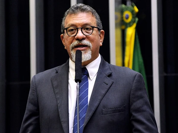 Afonso Florence por Divulgação 