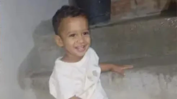 Bebê de 1 ano morre ao ser atingido no pescoço por linha de pipa considerada mais perigosa do que o cerol por Reprodução