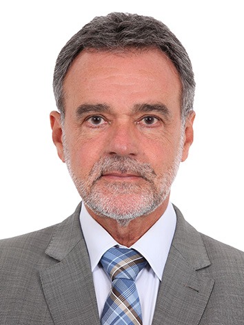 Daniel Almeida por Câmara