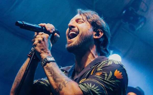 Felipe Pezzoni deixará a Banda Eva após 14 anos para seguir carreira solo.