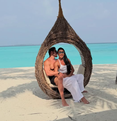 Gracyanne Barbosa e Gabriel Cardoso compartilharam vários registros nas redes sociais por Reprodução | Instagram