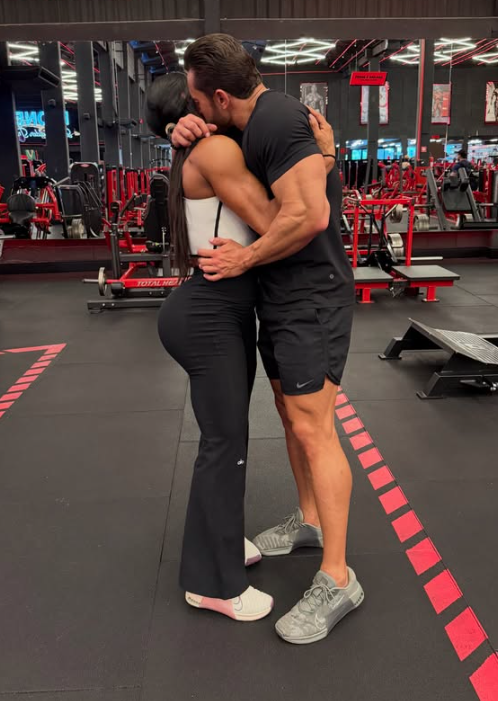 Gracyanne Barbosa e Gabriel Cardoso compartilharam vários registros nas redes sociais por Reprodução | Instagram
