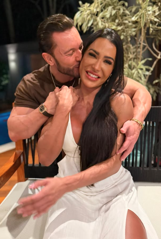 Gracyanne Barbosa e Gabriel Cardoso compartilharam vários registros nas redes sociais por Reprodução | Instagram