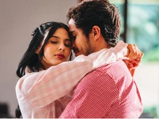 Imagem - Ana Castela posta foto abraçada com homem misterioso e levanta rumores de novo namoro