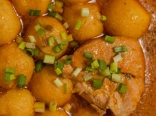 Imagem - Melhor que acarajé e feijoada: prato eleito a comida mais gostosa do mundo é feito de fubá, queijo, frango e surpreende