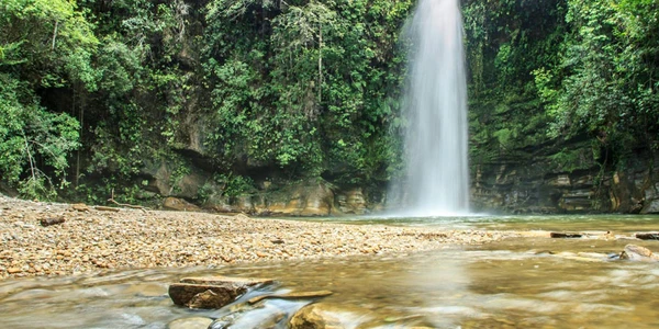 Cachoeira do Abade por Reprodução, Agita Pirenópolis