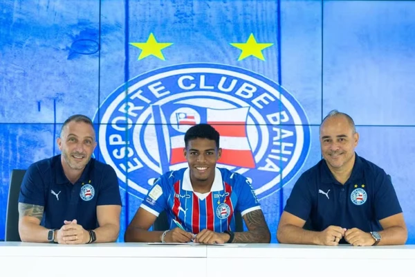Caio Suassuna renovou com o Bahia até 2029