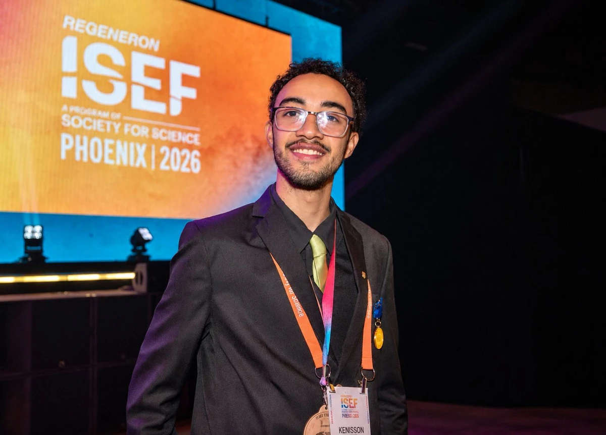 Kenisson conquistou o 4º lugar na categoria Plant Sciences (PLNT)