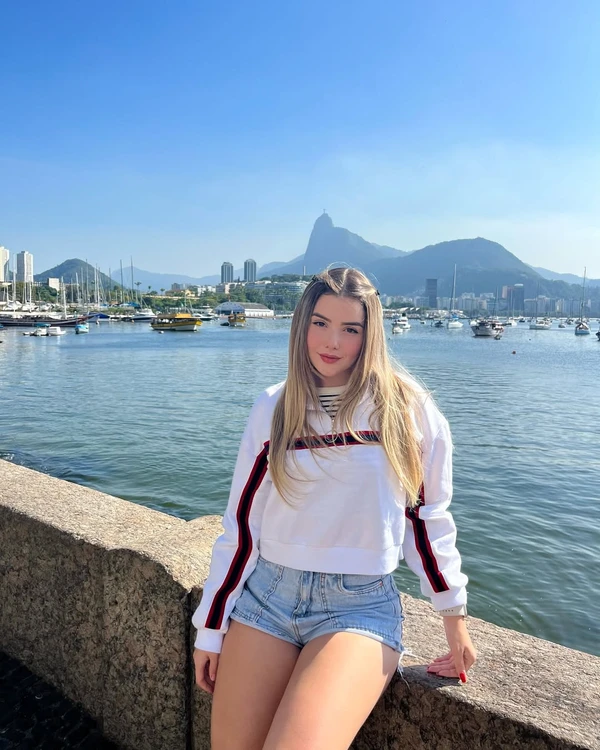 Laura Von Paumgartten por Reprodução/Instagram