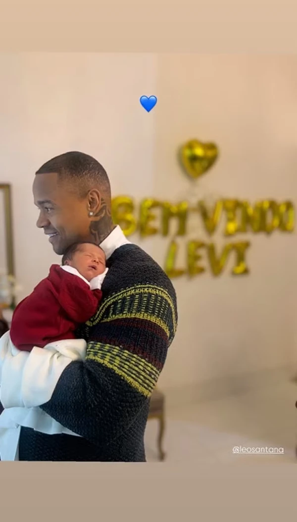 Léo Santana com o filho caçula, Levi por Reprodução/Instagram