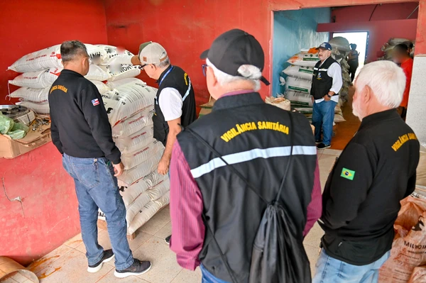 Vigilância Sanitária interdita fábrica clandestina de temperos em Vitória da Conquista por Divulgação