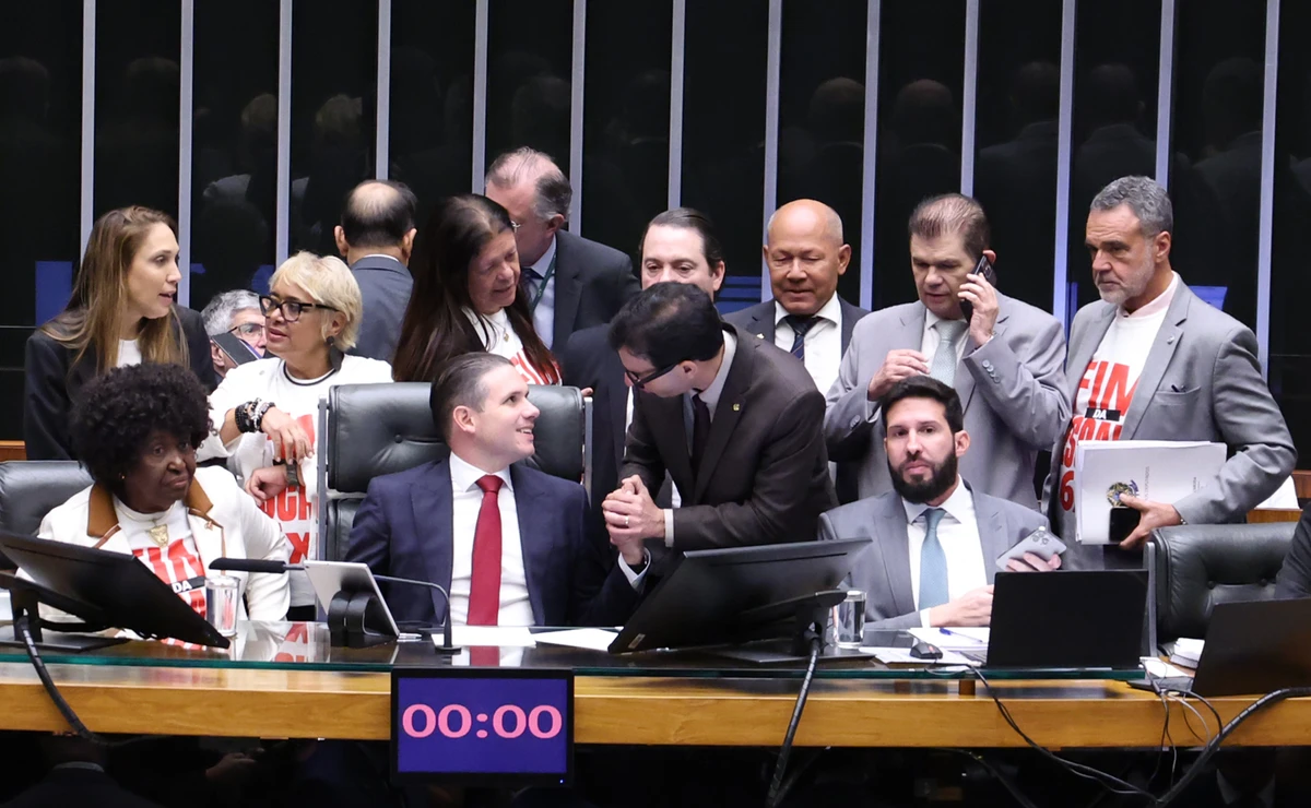 Votação que aprovou o fim da escala 6x1 na Câmara dos Deputados por Kayo Magalhães / Câmara dos Deputados