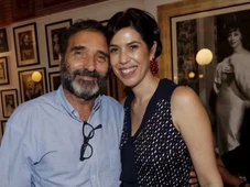 Imagem - Há 15 anos juntos, Maria Clara Gueiros e pai de Gregório Duvivier decidem morar juntos
