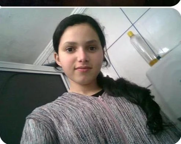 Mãe de 2 filhos morreu aos 33 anos após dois meses de espera por medicamento por Reprodução