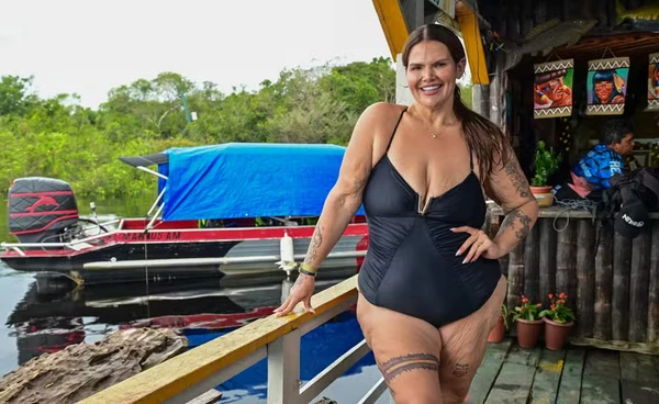 Thais Carla